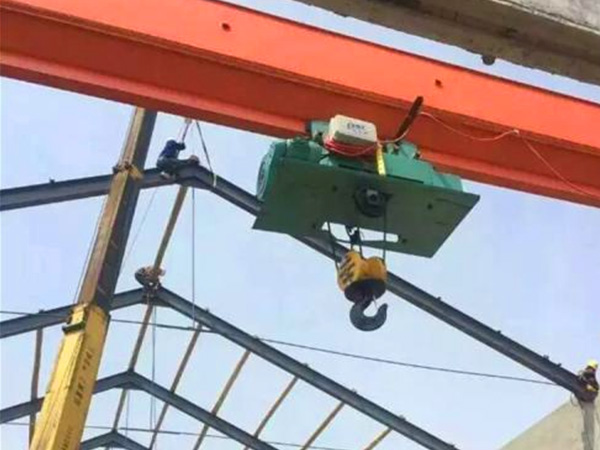 河北石家庄冶金起重机厂家直销20T双梁桥式起重